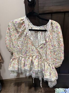 POL Floral Lace-Trim Peasant Blouse - White Multi